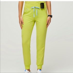 NWT FIGS joggers XS
